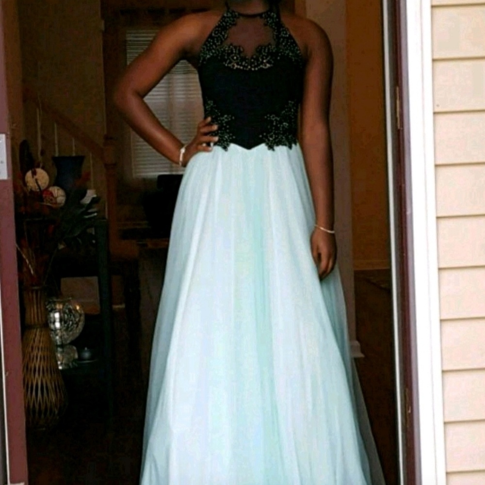 Davids Bridal Prom/Bridesmaid Formal dress